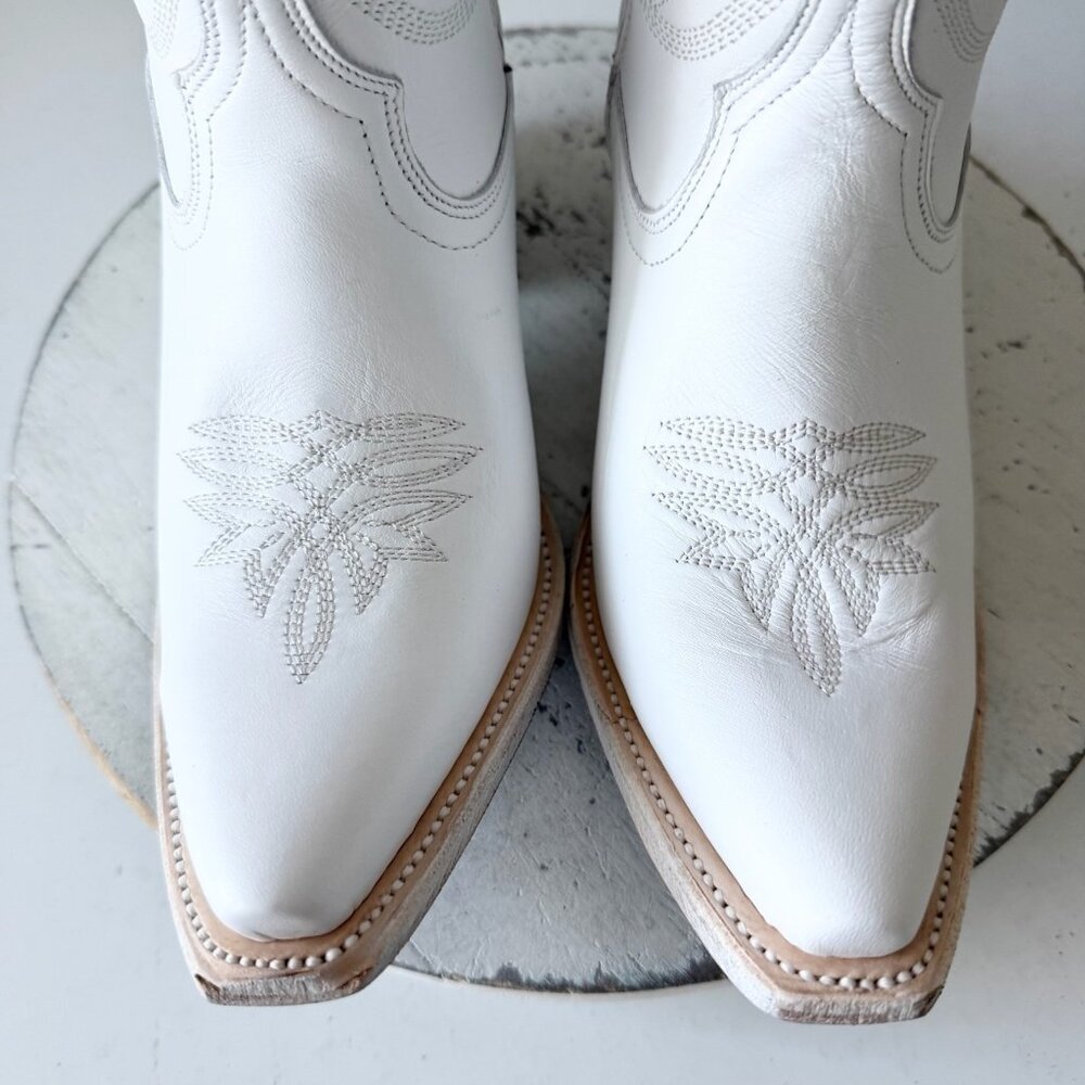 Lane MEGAN MORONEY Smokeshow Womens Cowboy Boots White Western Tall Snip Toe 5 - Picture 7 of 10